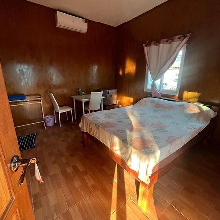 Baanlungmong Hotel Koh Mak Eksteriør billede