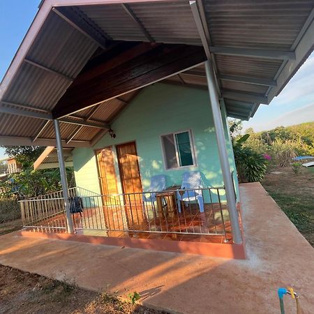 Baanlungmong Hotel Koh Mak Eksteriør billede