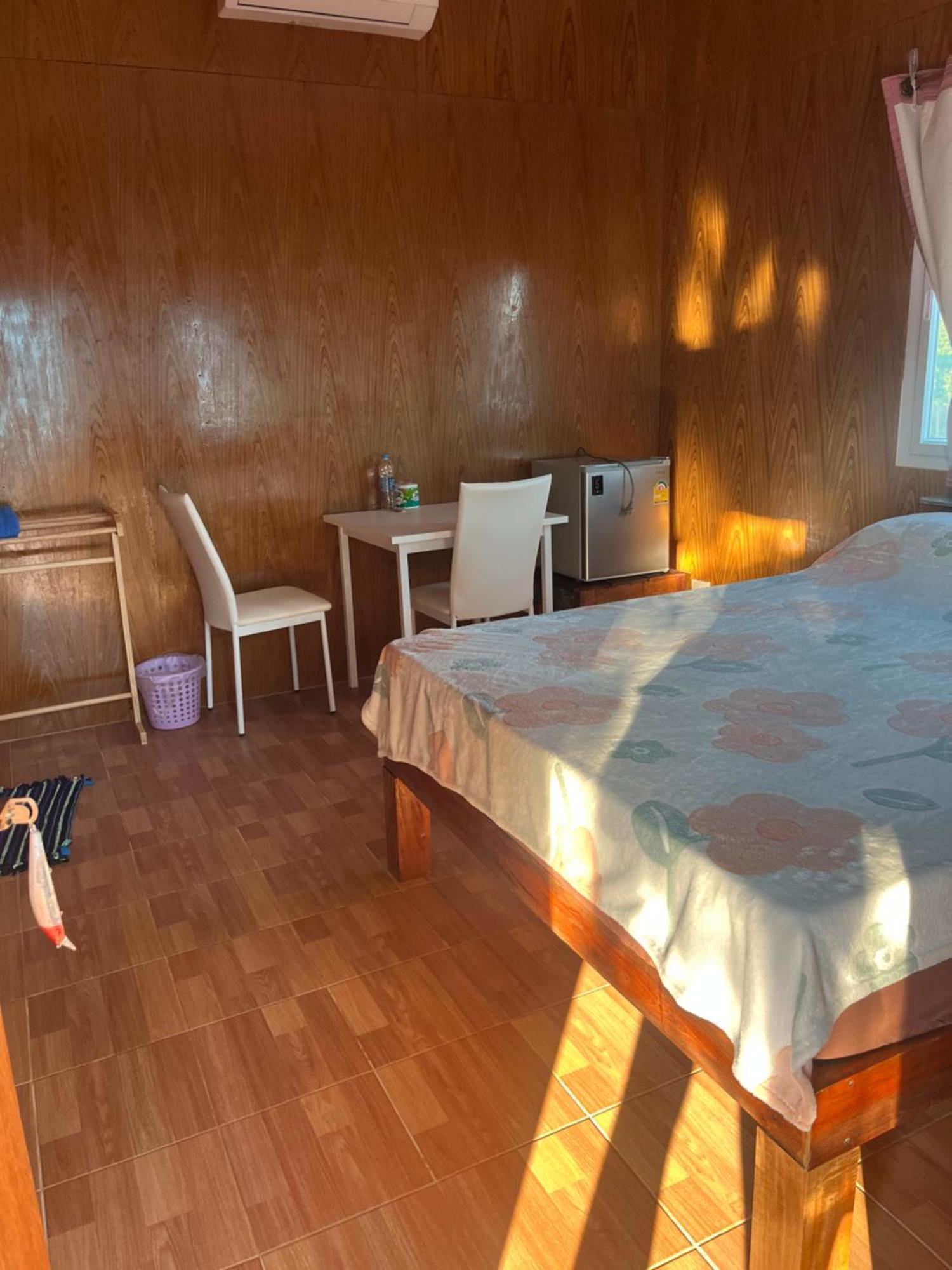 Baanlungmong Hotel Koh Mak Eksteriør billede